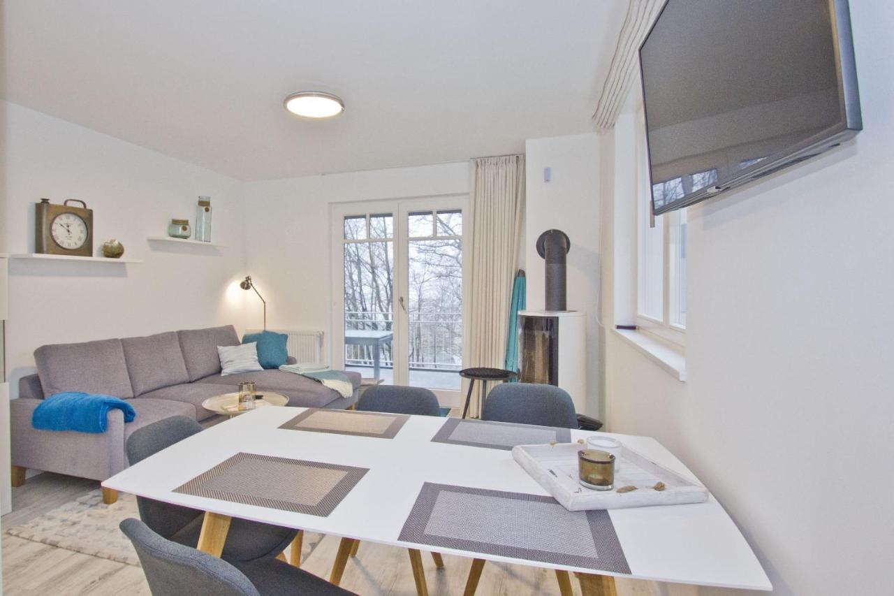 Ferienresidenz Zwei Bodden Fewo2-8 - Balkon, Sauna, Kamin Lietzow Exteriör bild